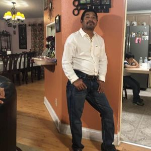 Meet your Posher, Aparicio